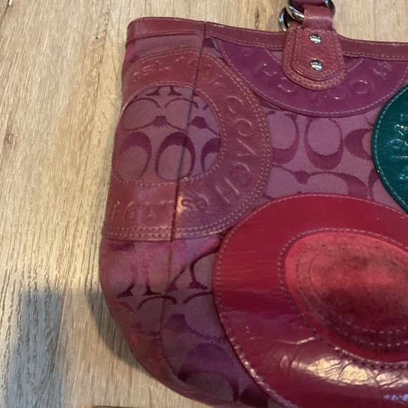 Coach H1093 F15466 - East West Signature Circle Patchwork Berry Jacquard Bag - Picture 3 of 11